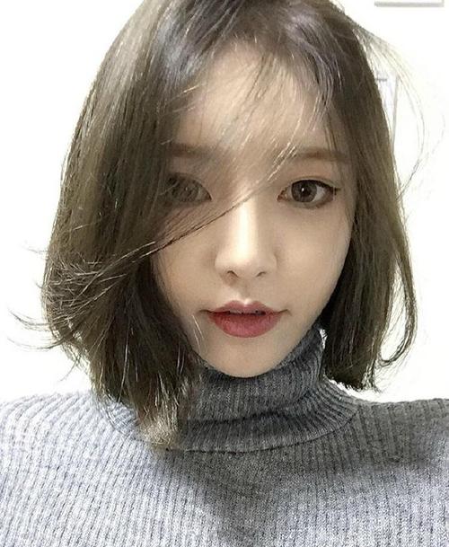 不同的发色让短发有不同的感觉