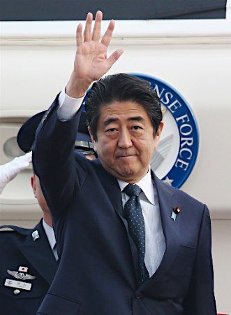 日媒:安倍出访会30国首脑 被批成果寥寥无建树