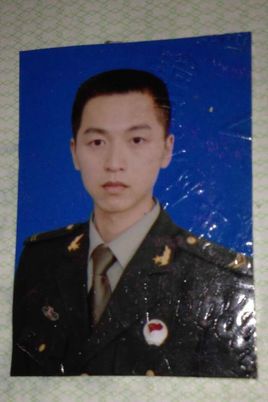 &nbsp; 编辑 陈林,男,安徽省舒城县人,毕业于中国刑警学院09警犬技术
