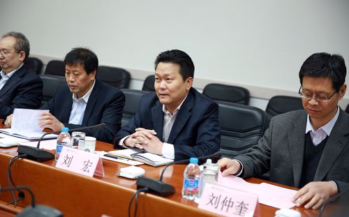 甘肃省教育厅副厅长刘宏一行来校调研