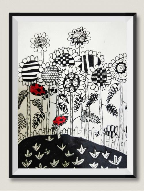 【七彩轩】实验班课程创意线描写生——向日葵