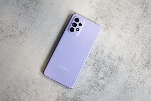 做年轻群体喜爱的手机产品三星a52做对了哪些