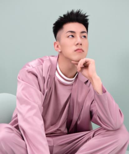 卡斯柏_歌手_作品_个人资料_简历_生日_经历_留言