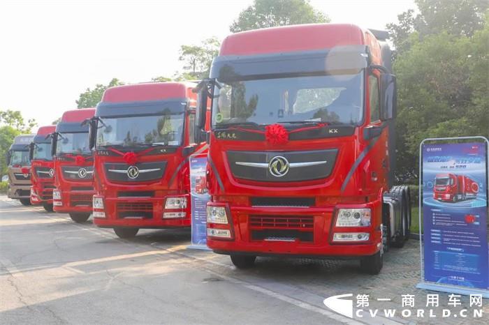 重汽东风双破万陕汽份额超15徐工进前九9月重卡销量排行前十