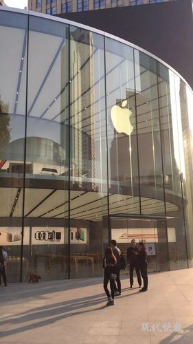 iphonex开售:南京三家苹果店无现货,第一手体验都在这里