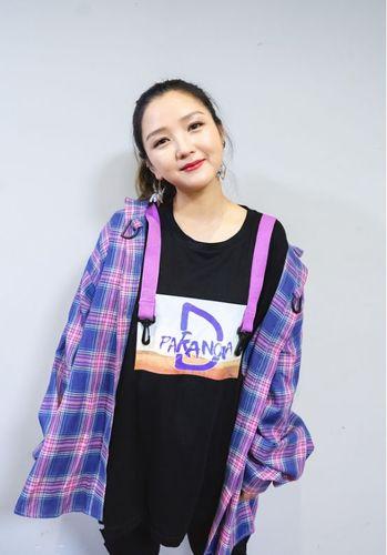 何洁出场费丨何洁商业演出活动