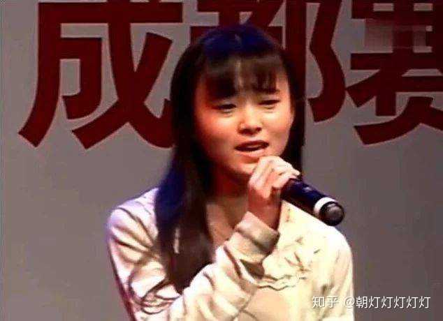 鞠婧祎到底整容了没有?