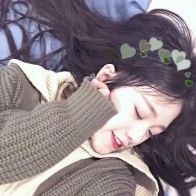 女生闺密头像掉粉了桑心桑心