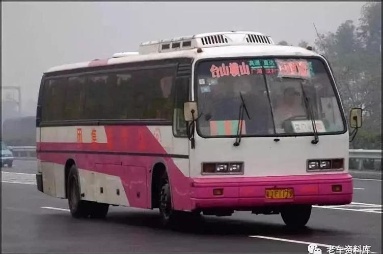 曾经的桂林大宇bh115大客车