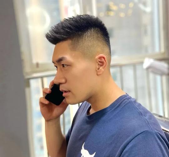 2022年亚洲男士发型流行趋势帅出圈了