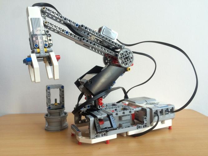 乐高ev3作品:机械臂