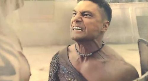 颈部青筋凸起:意味着是心功能不全,常见于肺心病等疾病;或是心包炎