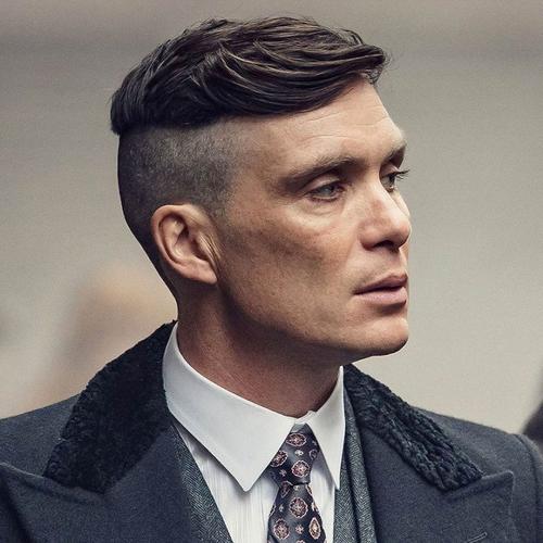 cillian murphy as tommy shelby in peaky blinders