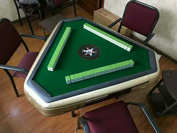 三缺一不愁了,三人麻将机