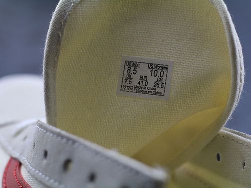 icc 钢印 万斯vans经典款米色/红色vnoa3dz30xs