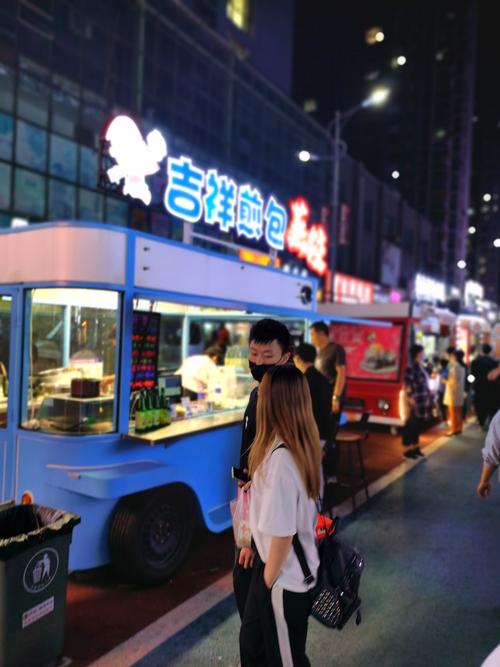 其它 吉祥夜市的喧嚣灯火通明 写美篇吉祥夜市 吉祥夜市 也是沈阳历史