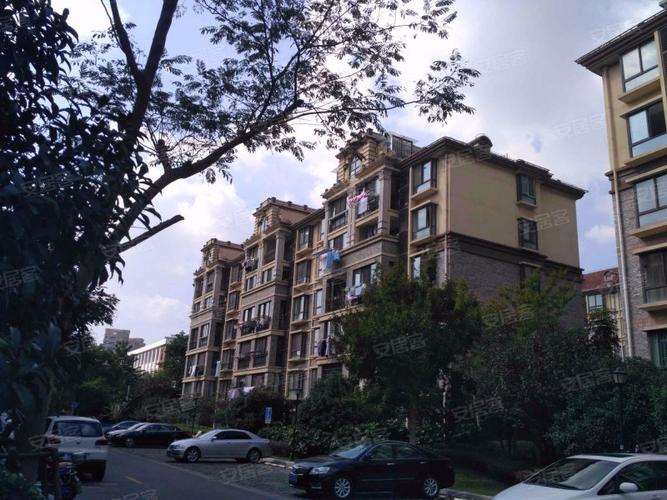 恒盛湖畔豪庭(南区公寓住宅)
