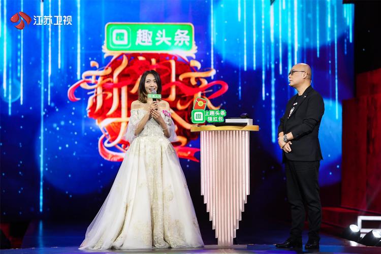 今晚新相亲大会变新相亲时装周孟非上演时尚变装秀