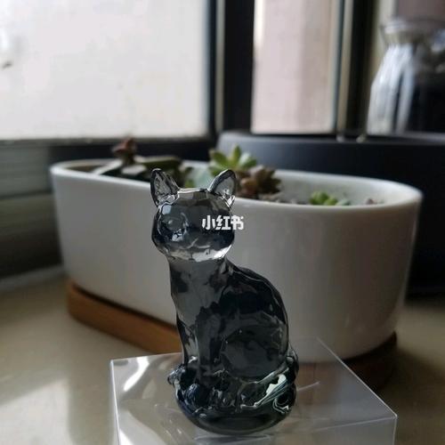 新入的黑水晶猫咪造型红酒塞 美丽到不行