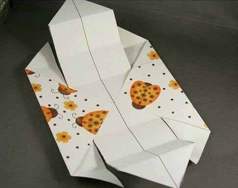 怎么做礼品包装盒折纸过程