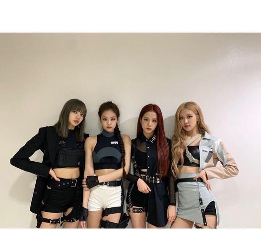 yg(旗下代表艺人有:bigbang,前2ne1,winner,ikon,blackpink,乐童音乐