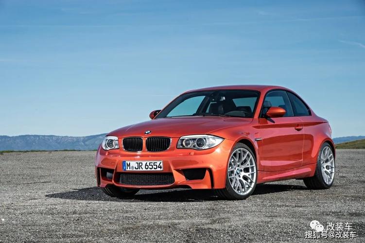 珍兽般的黑武士宝马1m开惯了500马力本田s2000也不一定能驾驭