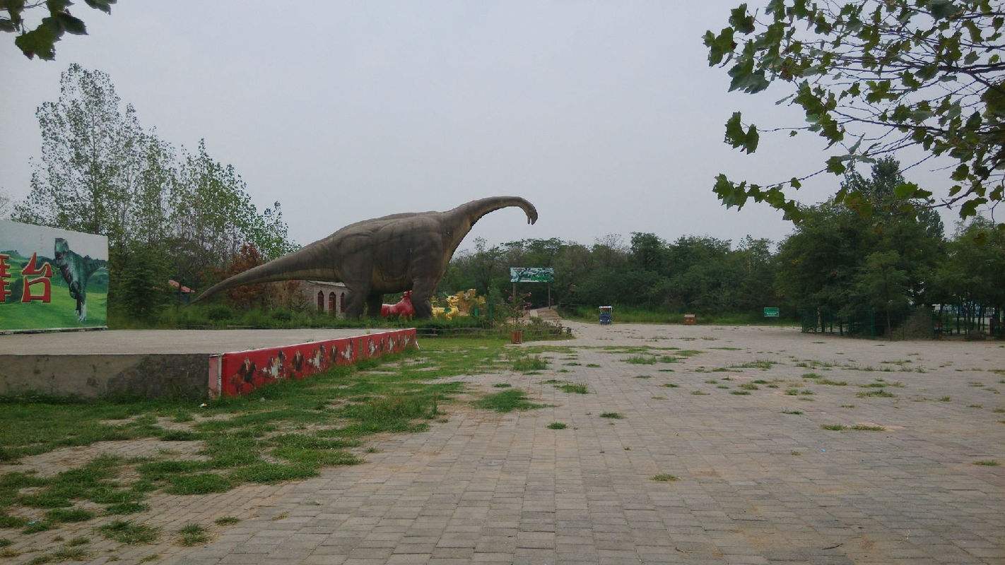  p>郑州金鹭鸵鸟游乐园是 a target="_blank" href="/item/国家aaa级