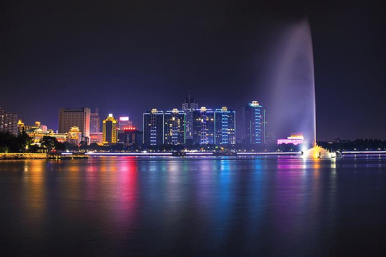 江河夜景