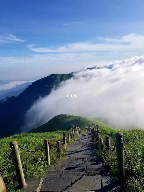 武功山#武功山攻略#爬山#_萍乡武功山风景区_夕阳_爬山_星空_日出