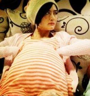 谢娜心痛张杰流泪说对不起 怀孕20周大肚照疑曝光