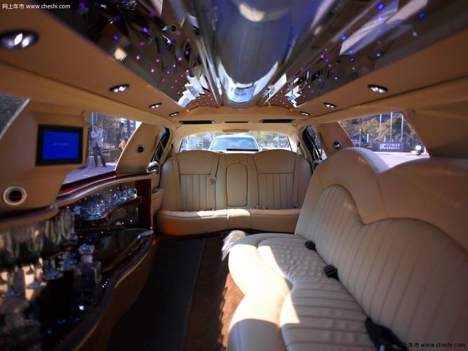 6l 自动 加长礼宾车   