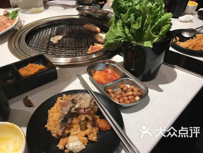 韩悦烤肉(金东万达店)-"今天去万达逛街,去吃了烤肉,进入店内环境.