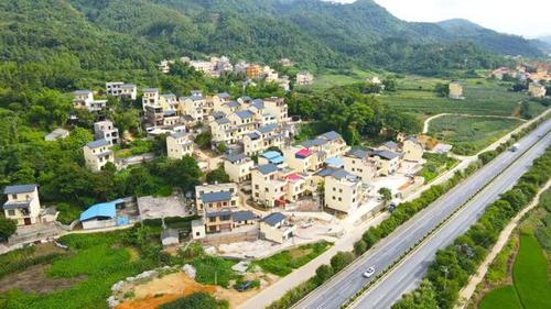 沿着高速看凭祥 边关风情入画来|凭祥市|南友高速||镇