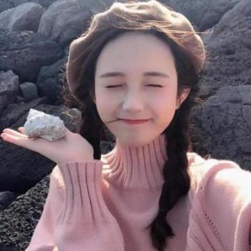 2020qq头像闺蜜两人一人一张唯美清纯 希望所有爱情都能有盼头