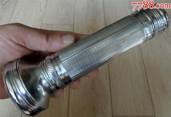 老国货收藏2005-80年代国产著名虎头牌手电筒-品好未使用