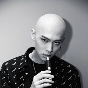 梁译木