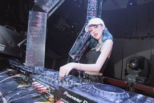 不舍女声dj抖音版抖音最火dj