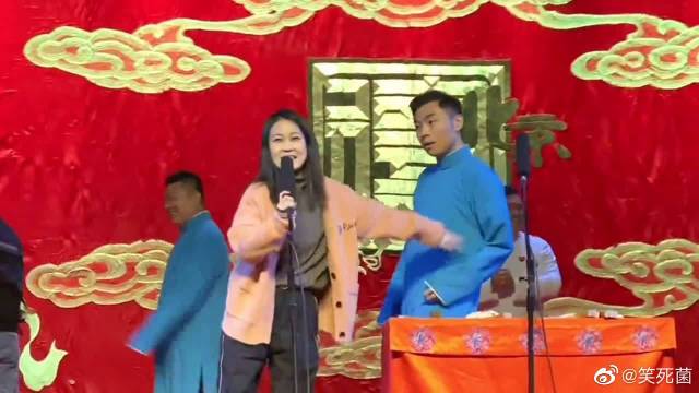 张九南经常抢报幕员的工作,这次她捍卫了自己的尊严