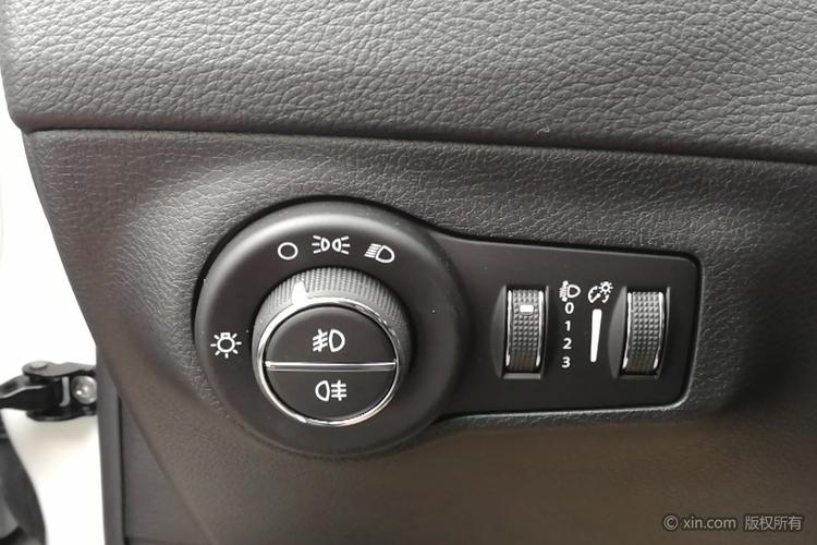 jeep 指南者 2017款 1.4t 自动 200t家享版前驱