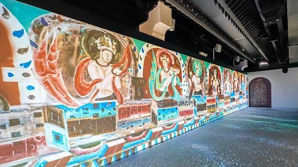 高科技把莫高窟搬到了上海豫园 "敦煌秘境——宋潮vr互动展"开幕