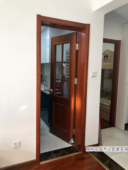 纠结,厨房门选什么材质的玻璃门呢?(平开门)