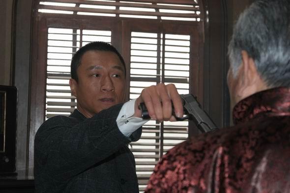  p>《刀锋1937》是中国国际电视总公司出品的抗战题材电视剧,由 a