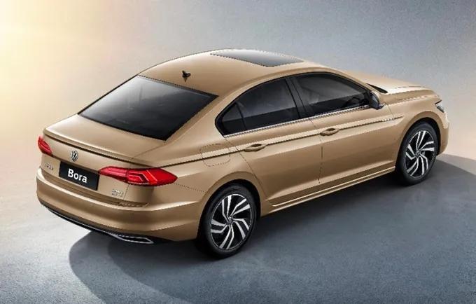 2022款大众宝来实车街拍,配1.5l/1.2t/1.4t,外观大变样