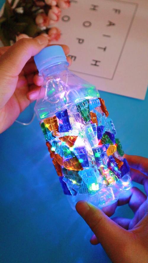 废物利用,矿泉水瓶手工改造小夜灯_手工制作_小夜灯_手工_兴趣爱好