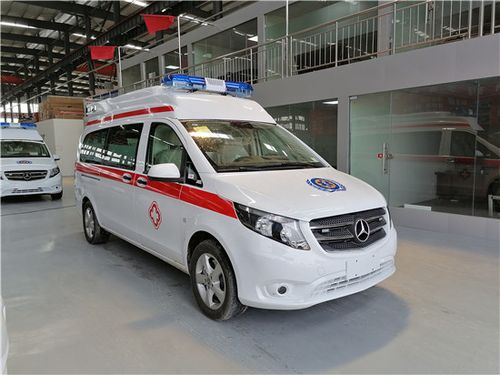 旗舰奔驰救护车来了,带负压的120奔驰救护车需求量还是很大
