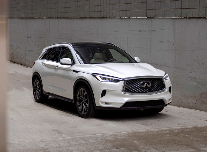 2022款英菲尼迪qx50 luxe车型上涨了850美元,现在起售价为 42,350