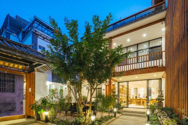 大理董里客栈预订价格,联系电话位置地址【携程酒店】