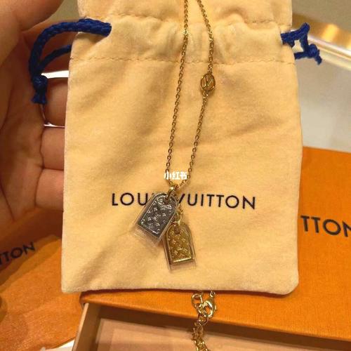 lv牛角包0477lv双吊牌项链_路易威登怎么样_牛角包_项链_百搭