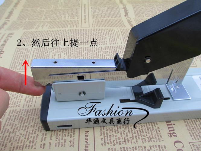 特价包邮办公省力订书机大号重型加厚订书器厚层钉书机可订120张