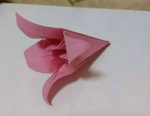 创作发明|手工纸艺 百合花折纸步骤图解